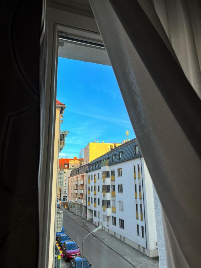 Hotel Prinz Мюнхен Экстерьер фото